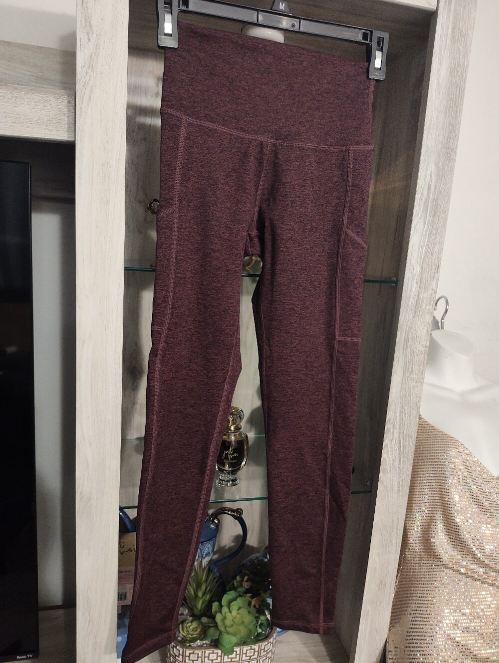 Offline Leggings High-Rise Maroon Active Leggings with Side Pockets SZ Small